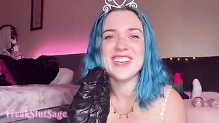 The ass of Princess is being destroyed by an anal machine in this explicit video