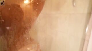 A young cute chick has sex with a huge dildo in the shower - Amateur