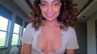 You better worry about this kind of pussy, it’s unforgettable!