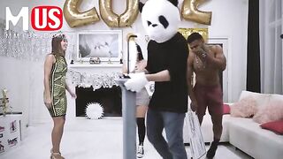 Violet Myers won a steamy Jerkaoke challenge with Troy Francisco