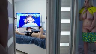 Stepdaughter spying on stepdad part 2 - Poreo