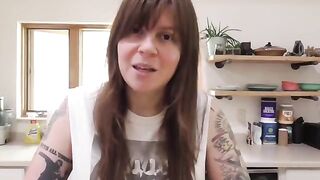 Wisconsin neighbor begs for cock and creampie POV action