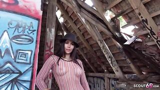 Outdoor casting with a risk of exposure for cash with Jessy Jey