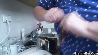 Older lady with huge boobs seduced a young guy to fuck her
