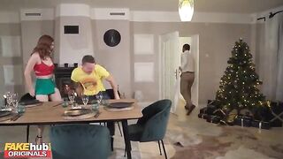 The funniest Thanksgiving dinner with a kinky twist ever