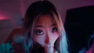 I hired a sexy Asian teen masseuse, Raya Steele, and got a happy ending
