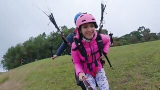 Sexx Sexxx squirts while paragliding 2200 m above the sea in a daring stunt