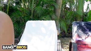 The stalker gets rewarded with sex for finding Julianna Vega