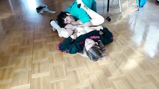 A horny girlfriend gets a messy and hot reward on the floor
