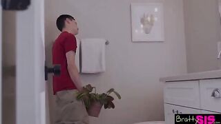 Who could have thought that sex with stepbrother could be so hot, Samantha Lexi says