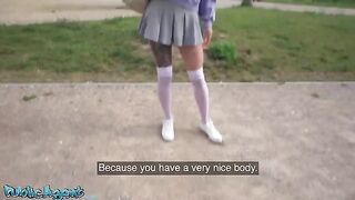 A young Italian woman is fucking outdoors to earn some quick cash