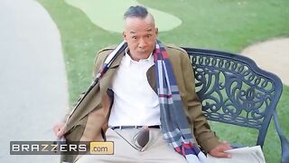 Guy flashes his cock at the park and Ebony Mystique comes over