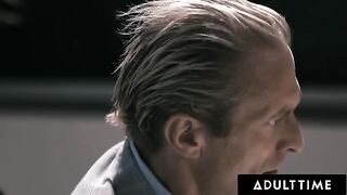 The professor fucks his student Vanessa Vega hard on his desk