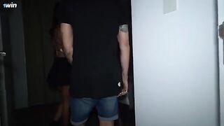 The hottest Cumshot Classes with SaraLatina, an amazing teacher!
