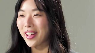 A full-length documentary about the clitoral ejaculation with Asian hottie Elle Lee