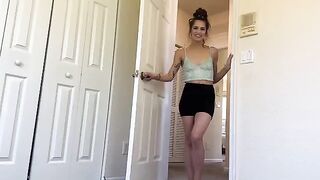 The step sister showed how to relax in a steamy, intimate session