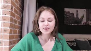 Student Bookworm Tries Hard to Learn Kamasutra at 18 y.o