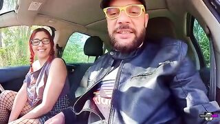 Amateur blowjobs with Italian dialogues that don't make sense and some outdoor action