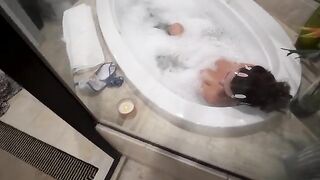 Step brother shared the bathroom with a girl, but he kept his pants on