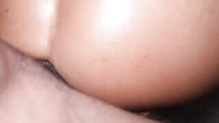 The queen of anal squirt delivers another intense performance with her signature move