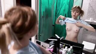 The little girl made a surprise for her boyfriend in the bathroom