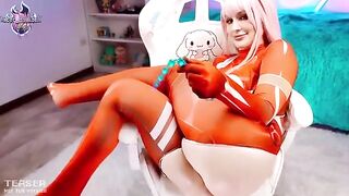 Zero Two's squirting pussy sex in Darling in the Franxx cosplay, 4K quality