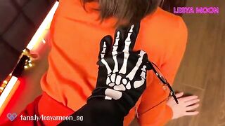 The White Mask fuck nerdy girl Velma in the Halloween version