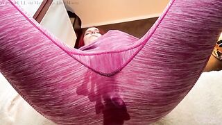 A small and sexy girl, Lina Moore, got a powerful jet of water