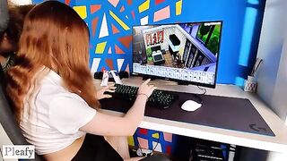 The girl wanted to play Sims 4 but her BF had other plans