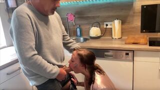 The old man fucks the young German amateur in the kitchen