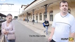 Hunter agreed to fuck cute girl at the train station for cash