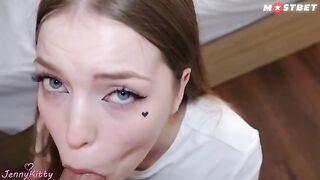 The delivery girl was fucked by a random stranger in a hardcore scene