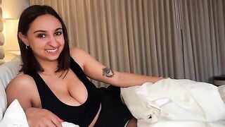 Accidental sex with a pretty girl in the hotel room during a business trip