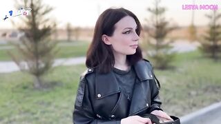 The girl next door got wet from good photos, showcasing Lesya Moon’s allure