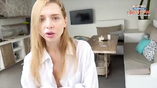 Babe California picked up a guy and got fucked on vacation