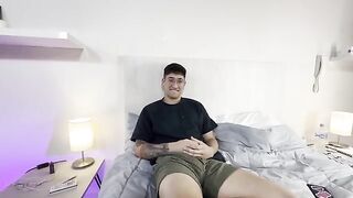I fucked my sister-in-law before my girlfriend arrived, a steamy encounter