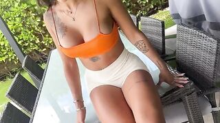 A photographer made a mess on the gorgeous Sisi Rose's breasts and ass
