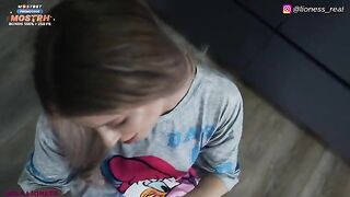 A good morning blowjob can replace a coffee for your stepsister