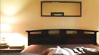 I bought sexy linen and organized a dance for the webcam