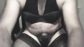 While jerking off, the second hand penetrates the ass with intensity