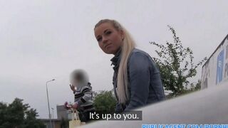 Girl was hitchhiking and a man picked her up then fucked her in the car