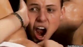 Bukakke with cum in the mouth, a hot experience to try