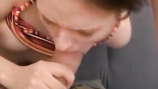 The student invited his cousin to the hostel and made a blowjob
