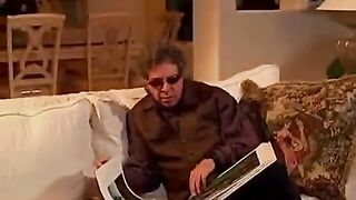 Two girlfriends show their skills at the casting, a sensual threesome scene