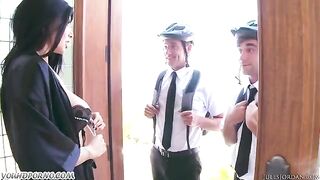 A girl was fucked by two Jehovah’s Witnesses in a steamy encounter
