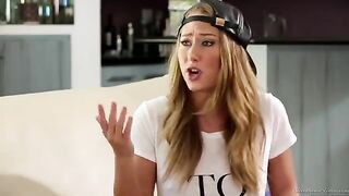 Carter Cruz seduced her friend for a hot lesbian sex