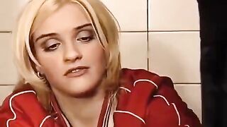 A girl had sex accidently in the toilet washer in the toilet