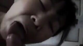 Chinese beauty practices blowjob with her man