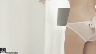 Skinny blonde girl masturbates her hairy pussy on the camera