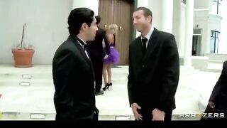 The bride got painted and immediately began to suck the witness